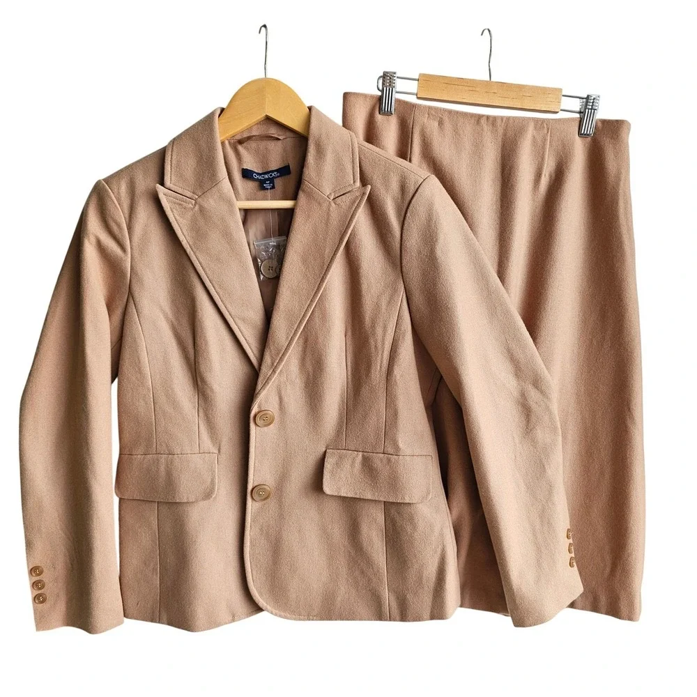 Chadwicks Camel Blazer Suit Skirt Set Two Piece‎ Career Outfit Wool Blend 2/4P